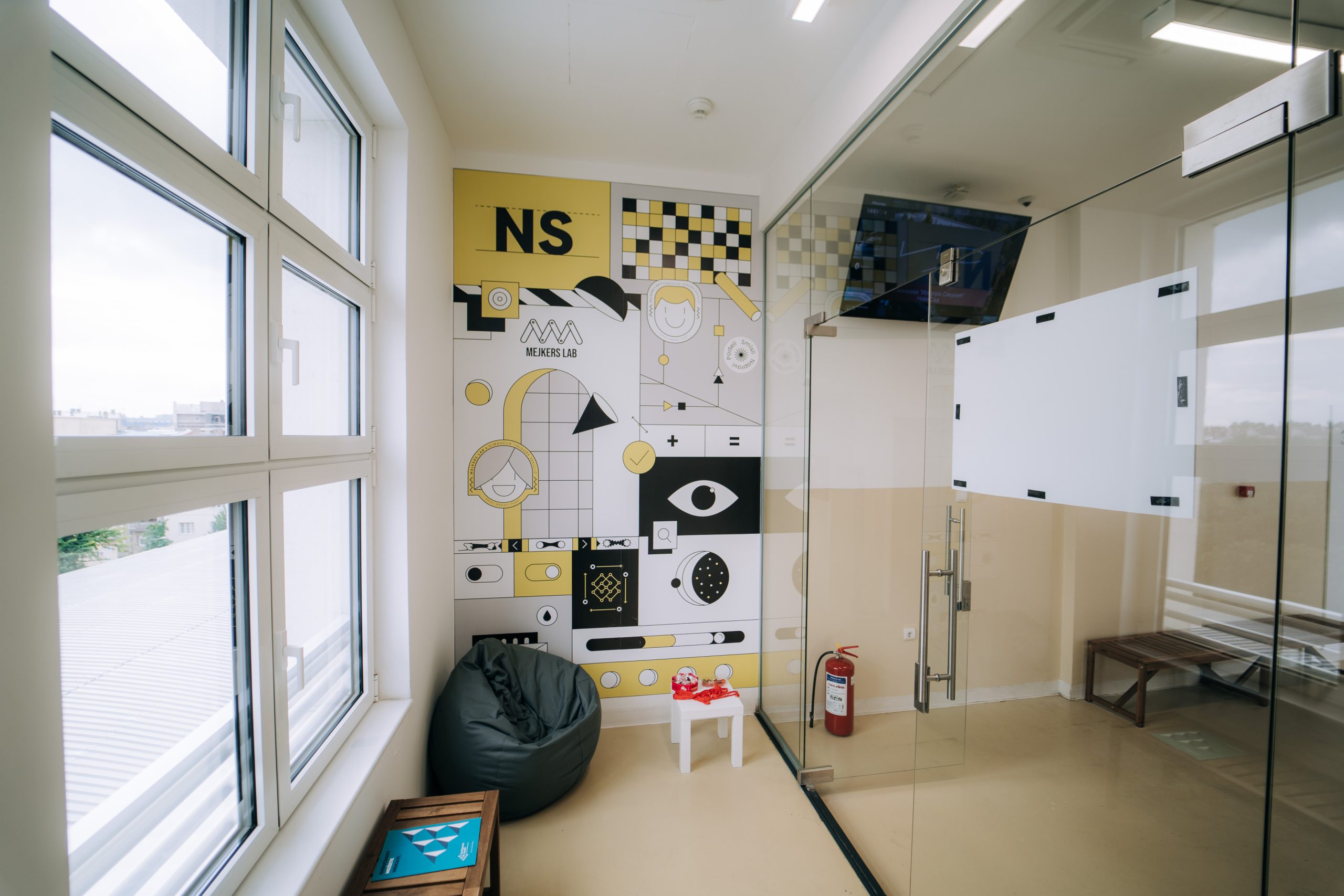 Read more about the article Novi Mejkers lab – Gimnazija “Isidora Sekulić” Novi Sad